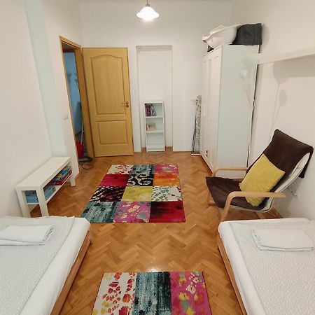 Gizella Apartman Еґер Екстер'єр фото